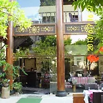 Hotel Perla 3*