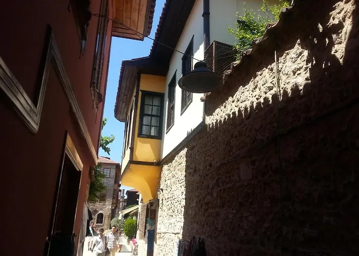 Perla 3*