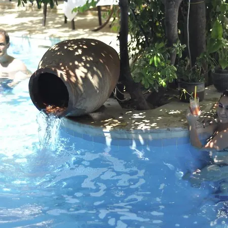 Hotel Perla 3*